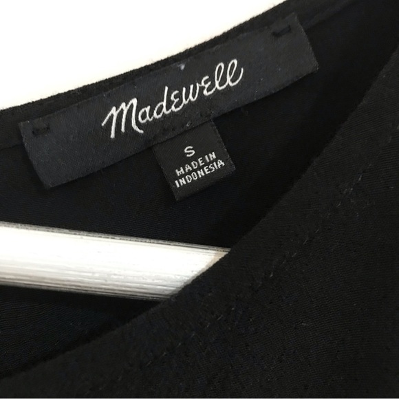 Madewell Crewneck Button Back Easy Dress in Black. Size S - Picture 6 of 7